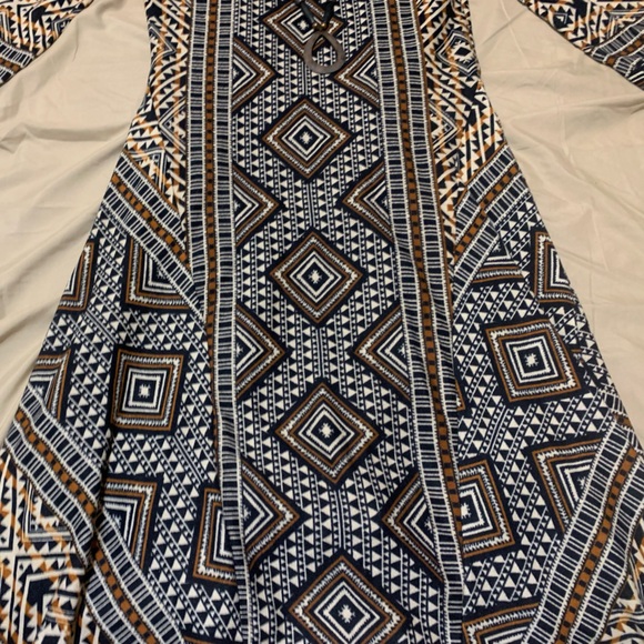 Robbie Bee Aztec Print Dress - Picture 7 of 14